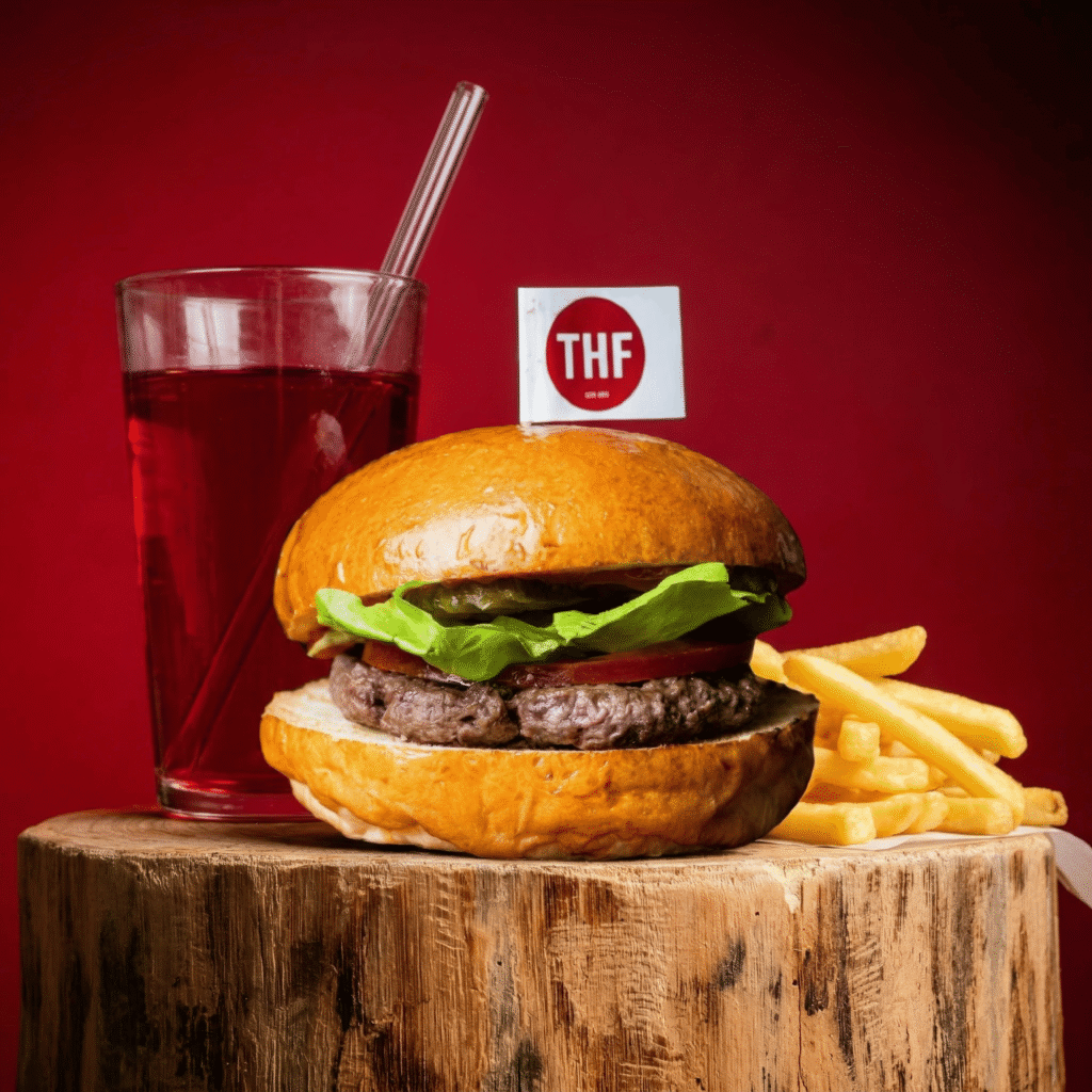 Kids menu (Little Burger + Small Fries + Syrup)